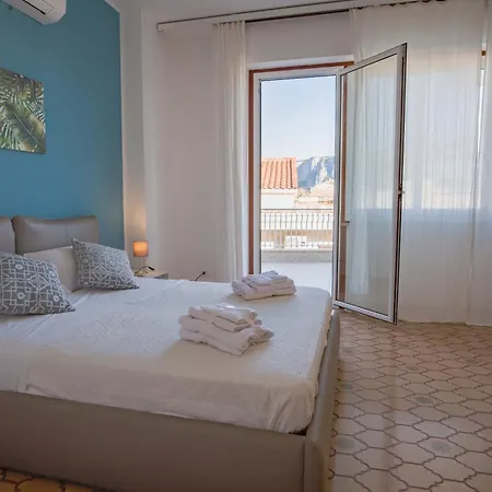 Apartment Sunsea House