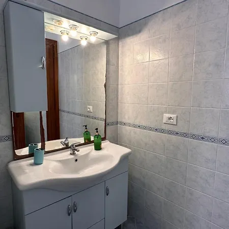 B&B Sunsea 몬델로