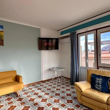 B&B Sunsea 몬델로